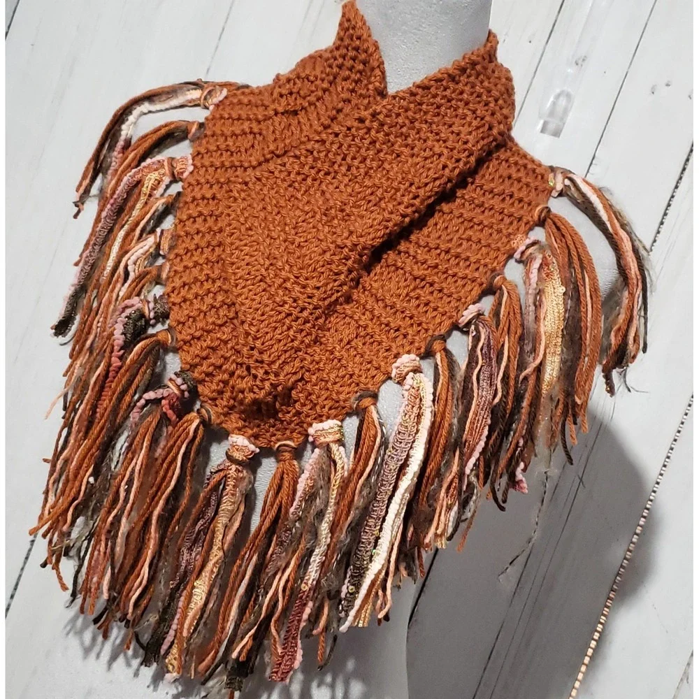 Cowl Scarf Fringe Hand Knitted Orange Rust Womens Boho Hippie Artsy Earthy Glam‎